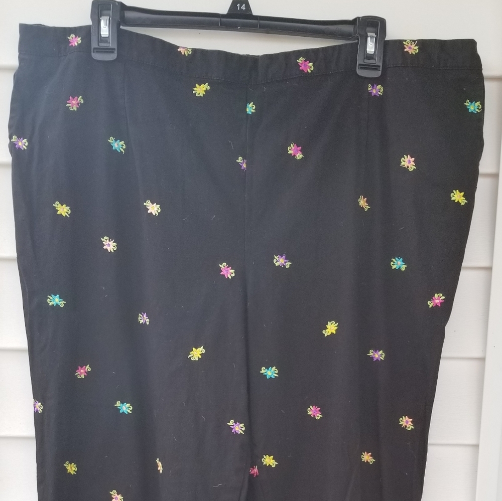 Spring Summer Black Pants with Embroidered Flowers Size 1X